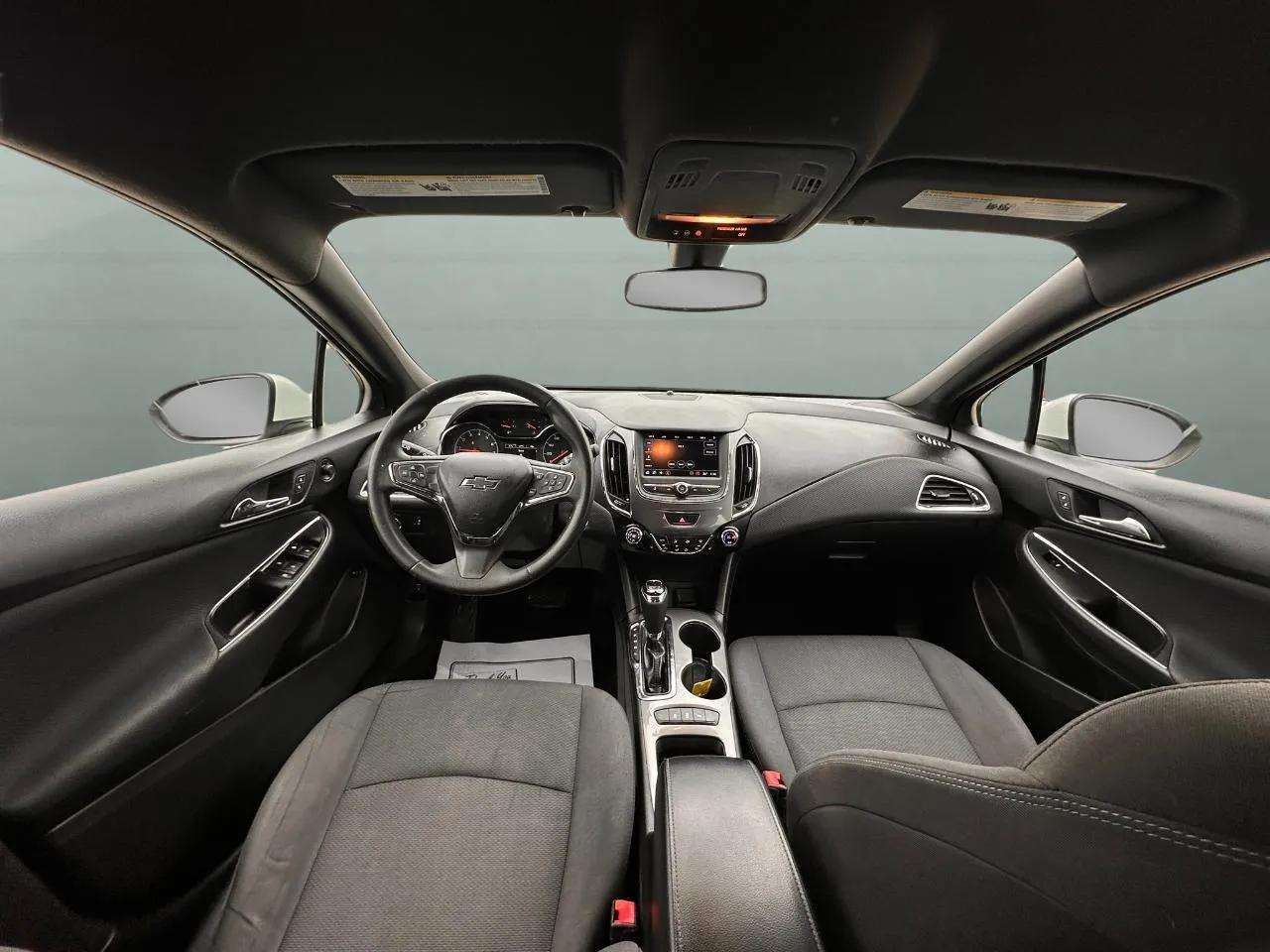 Chevrolet Cruze 4dr Sdn LT 2019