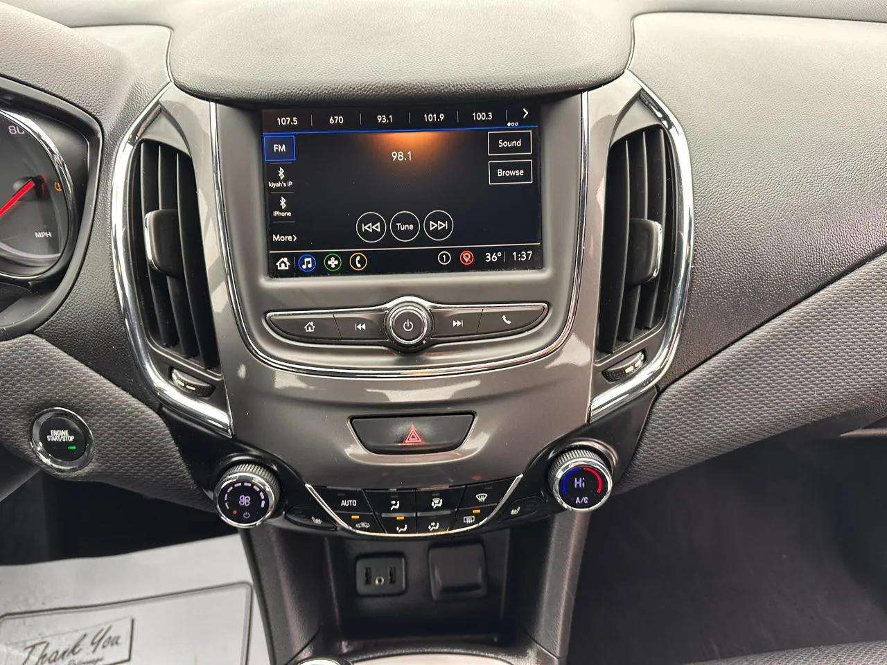 Chevrolet Cruze 4dr Sdn LT 2019