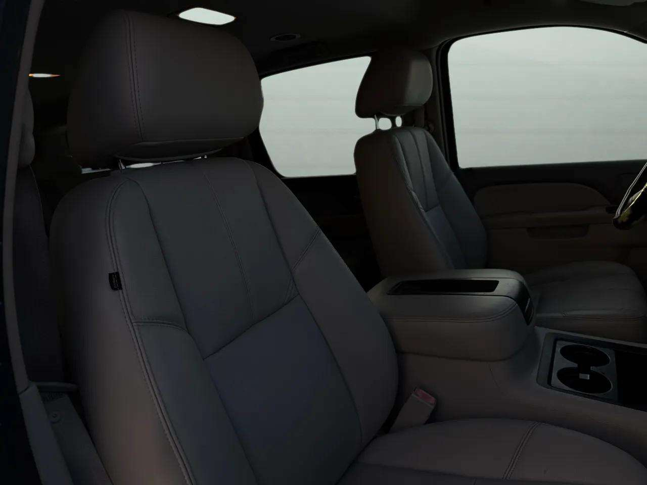 Chevrolet Suburban 4WD 4dr 1500 LT 2010