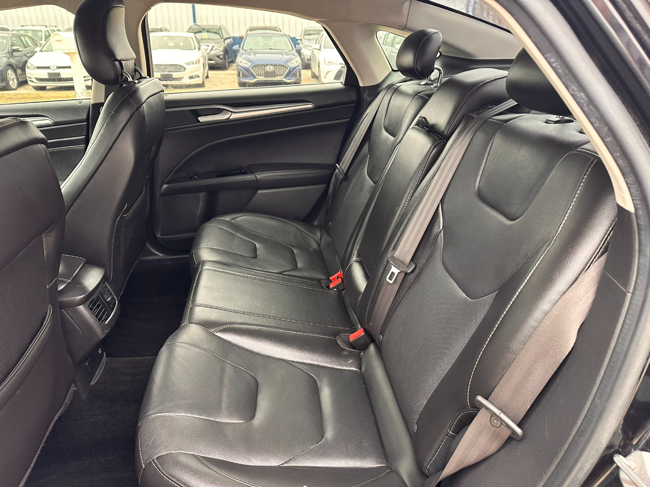 Ford Fusion 4dr Sdn Titanium FWD 2014