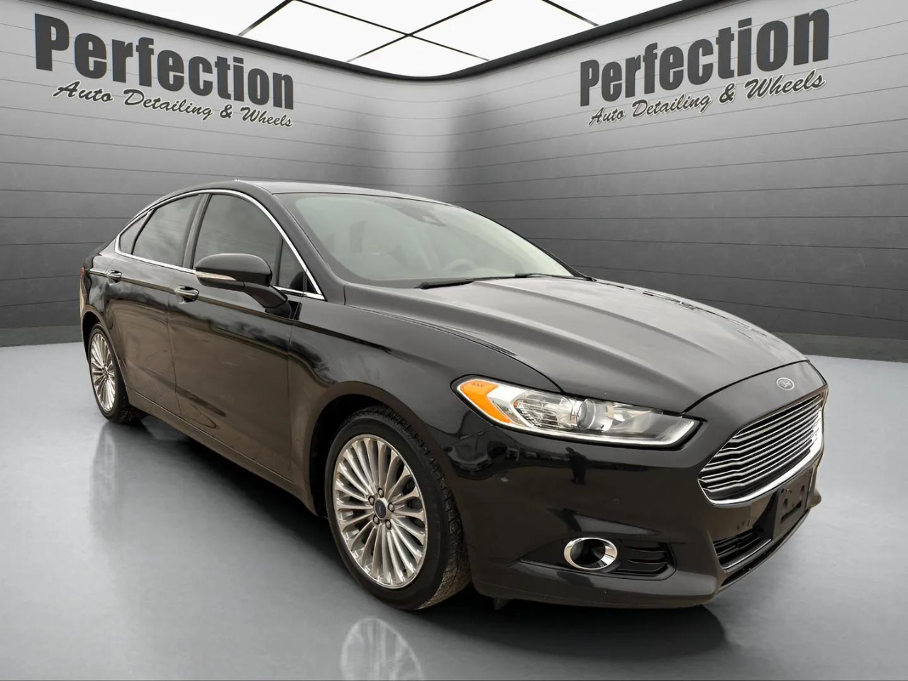 Ford Fusion 4dr Sdn Titanium FWD 2014
