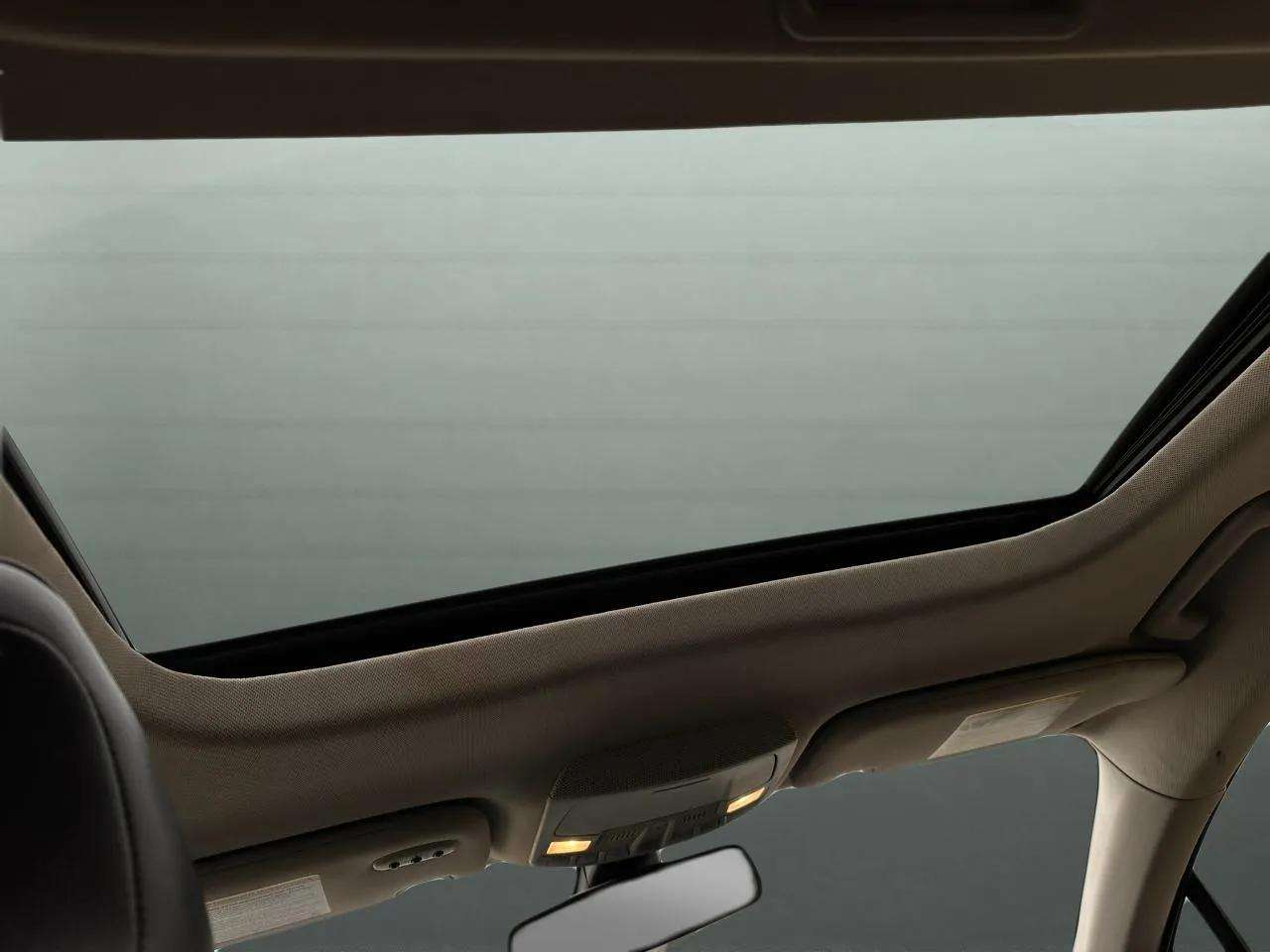 Ford Fusion 4dr Sdn Titanium FWD 2014