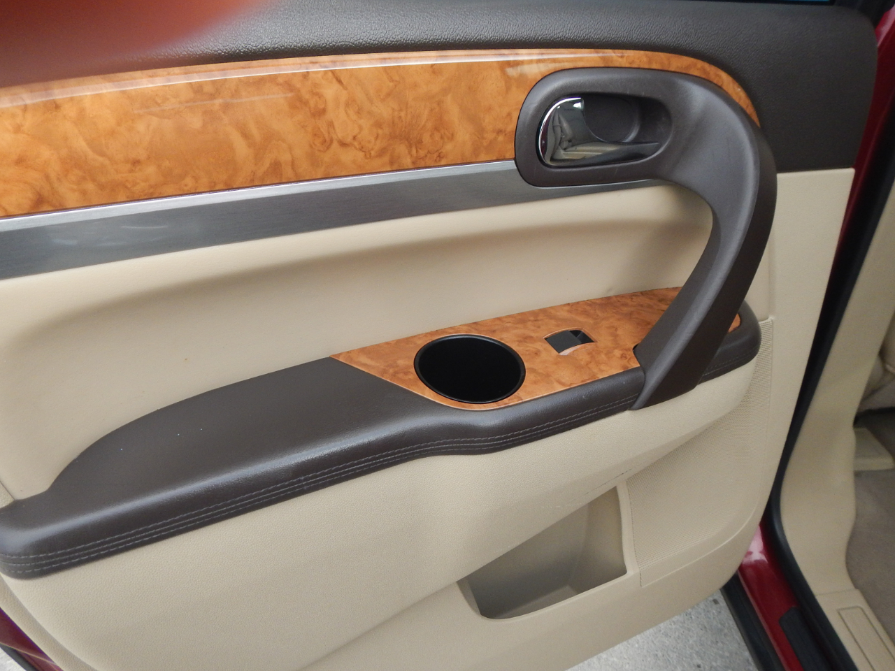 Buick Enclave AWD 4dr CXL w/1XL 2010