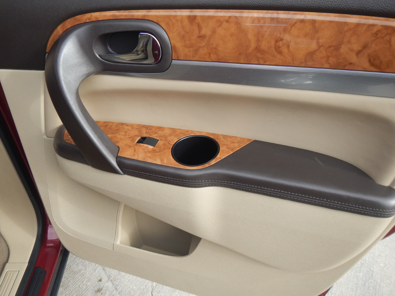 Buick Enclave AWD 4dr CXL w/1XL 2010