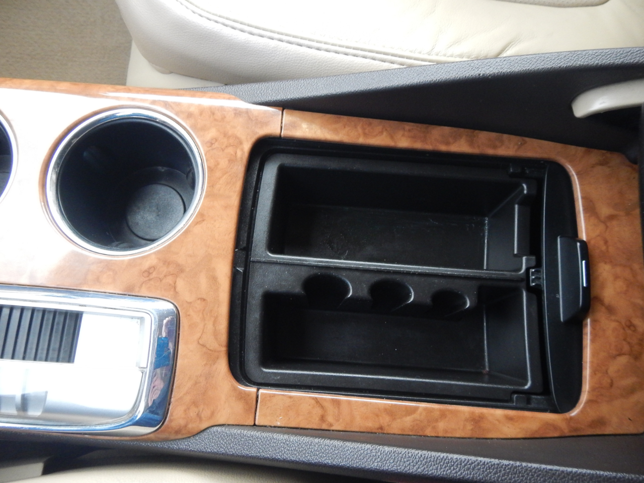 Buick Enclave AWD 4dr CXL w/1XL 2010