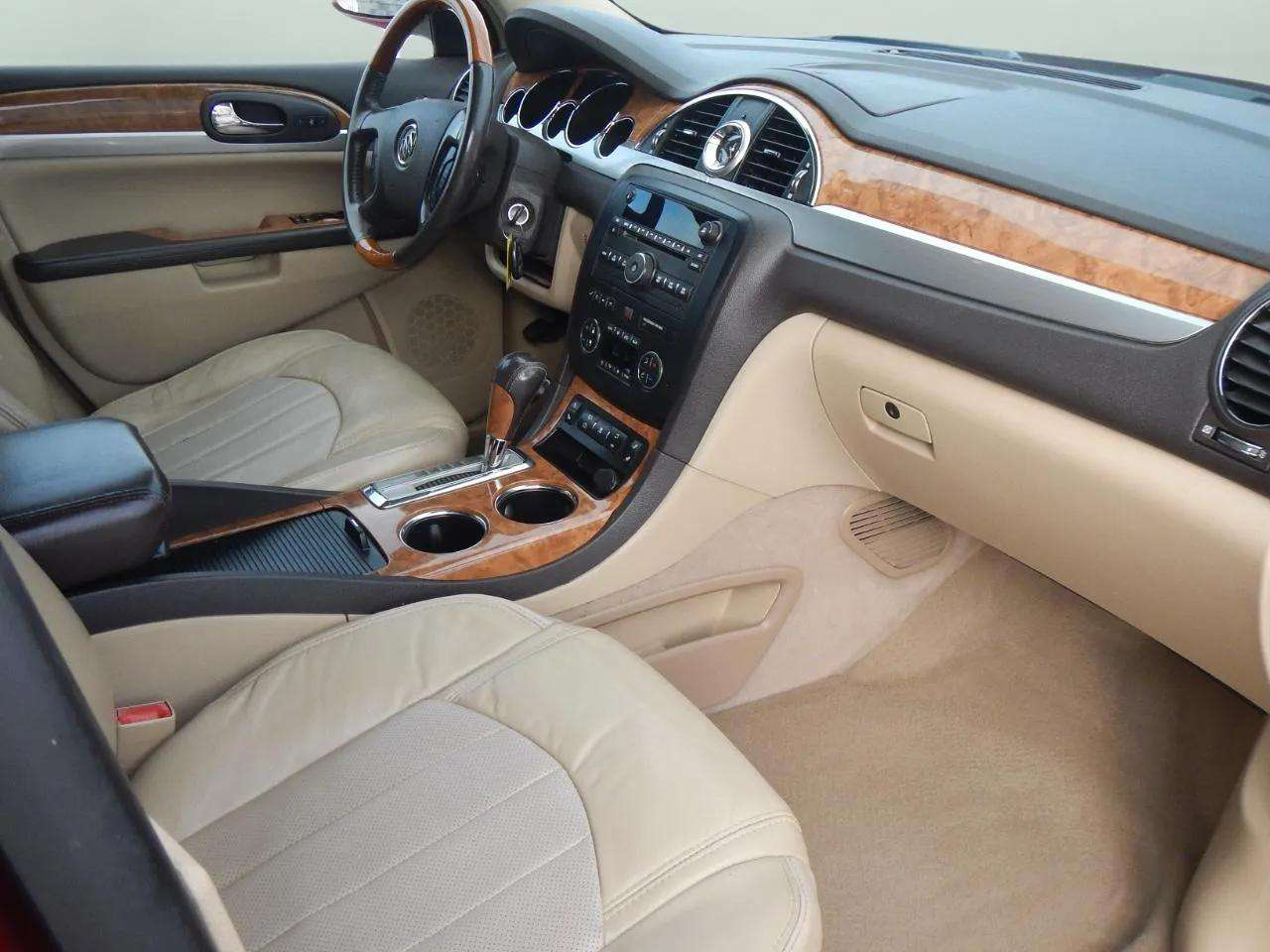 Buick Enclave AWD 4dr CXL w/1XL 2010