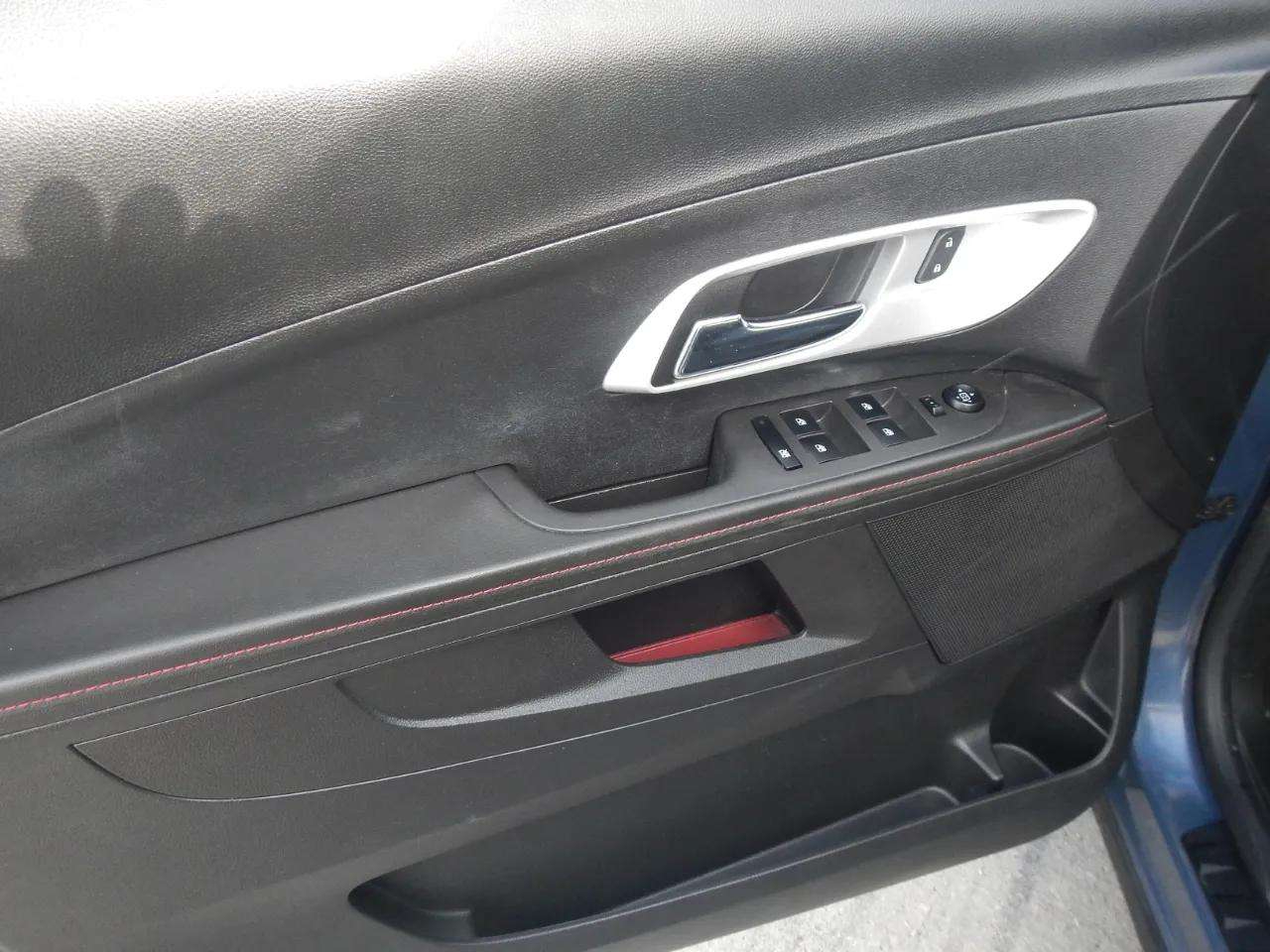 Chevrolet Equinox FWD 4dr LT w/1LT 2012