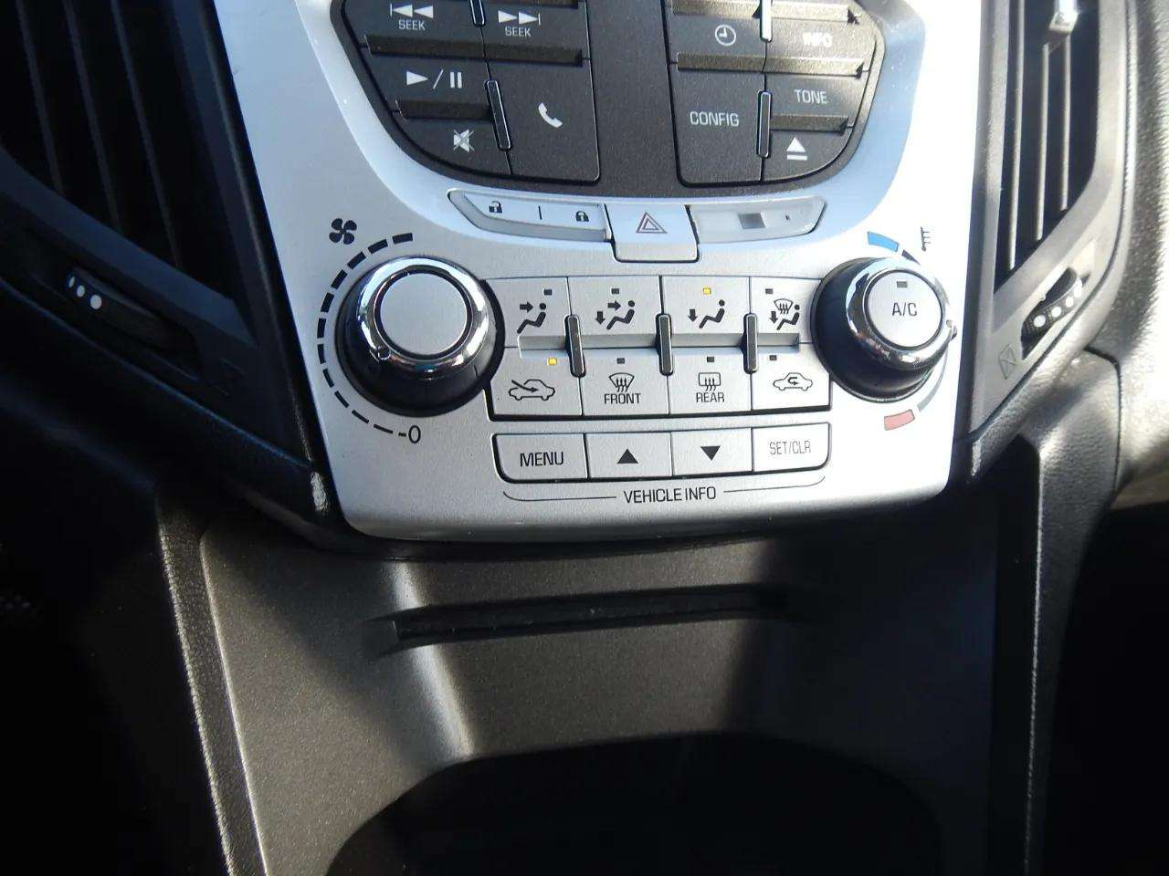 Chevrolet Equinox FWD 4dr LT w/1LT 2012