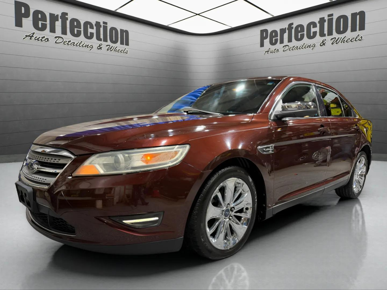 2010 Ford Taurus Limited