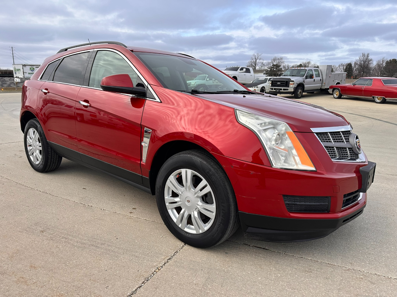 Cadillac SRX FWD 4dr Base 2011