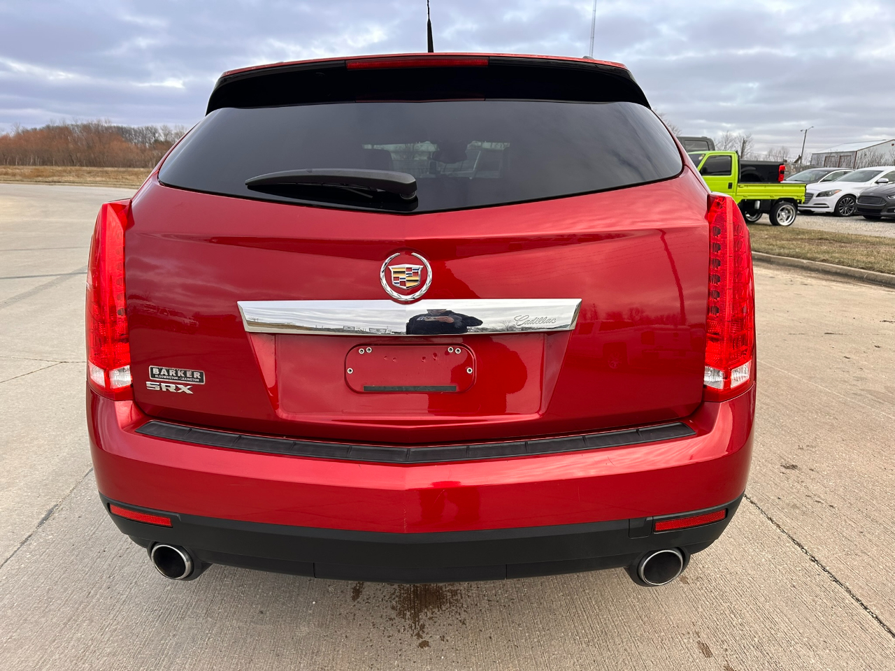 Cadillac SRX FWD 4dr Base 2011