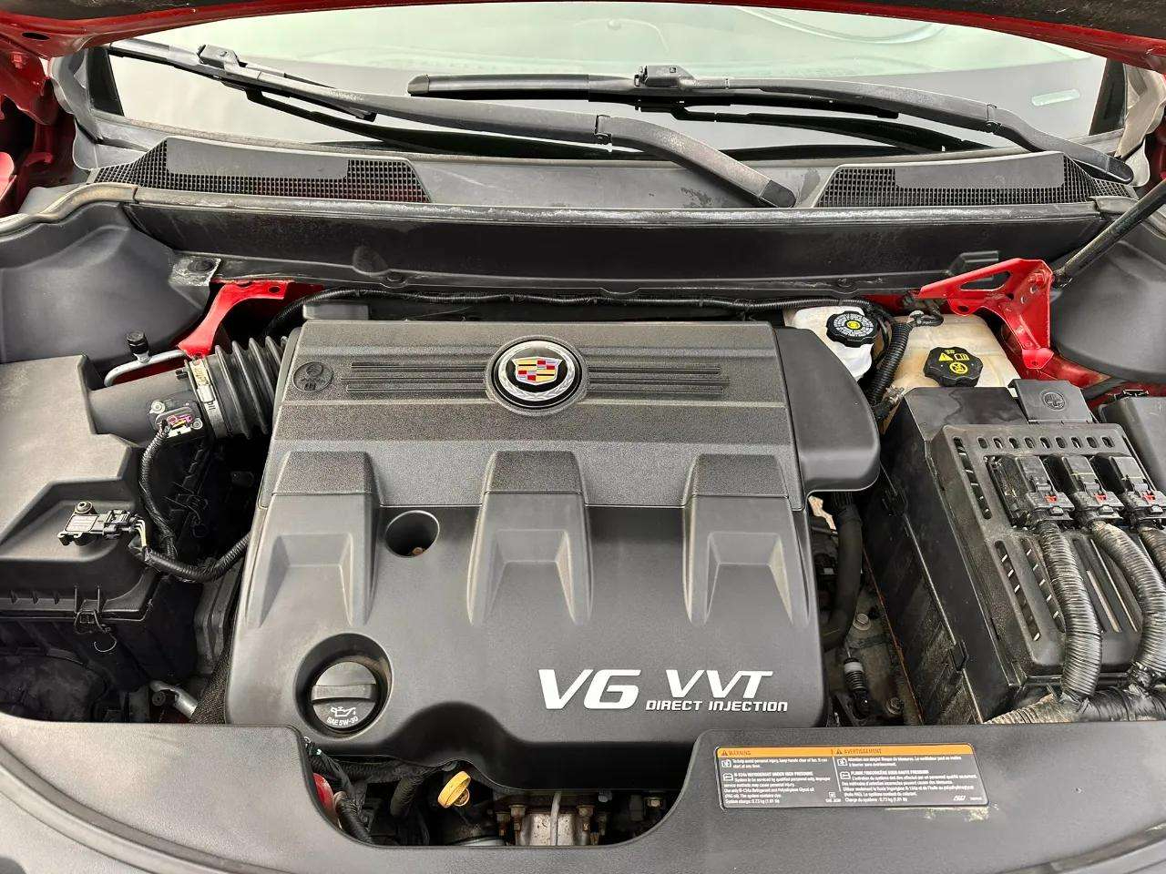 Cadillac SRX FWD 4dr Base 2011