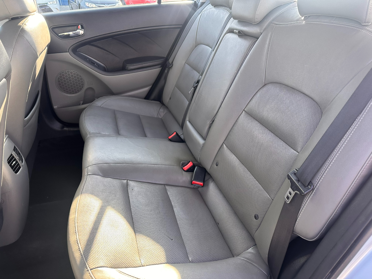 Kia Forte 4dr Sdn Auto EX 2015