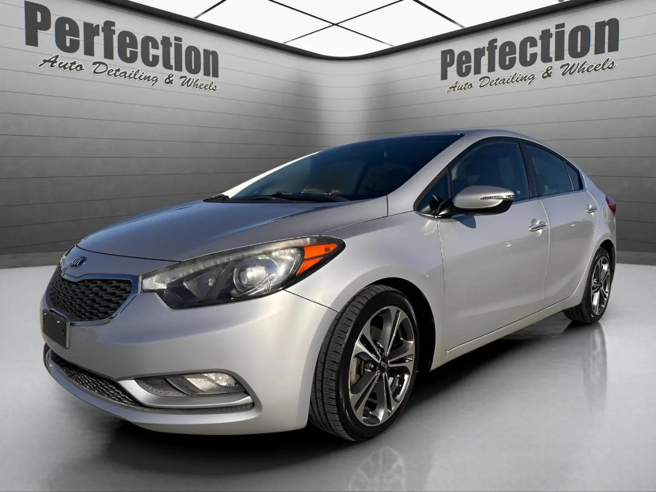 2015 Kia Forte EX's photo