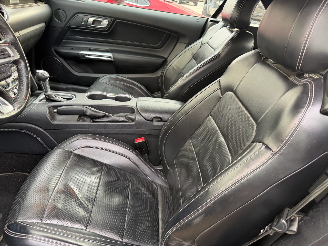 Ford Mustang EcoBoost Convertible 2019