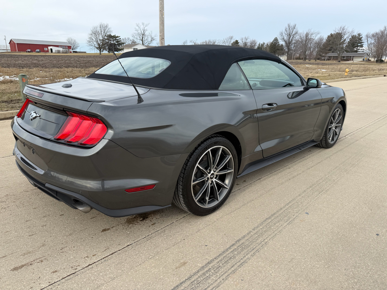 Ford Mustang EcoBoost Convertible 2019