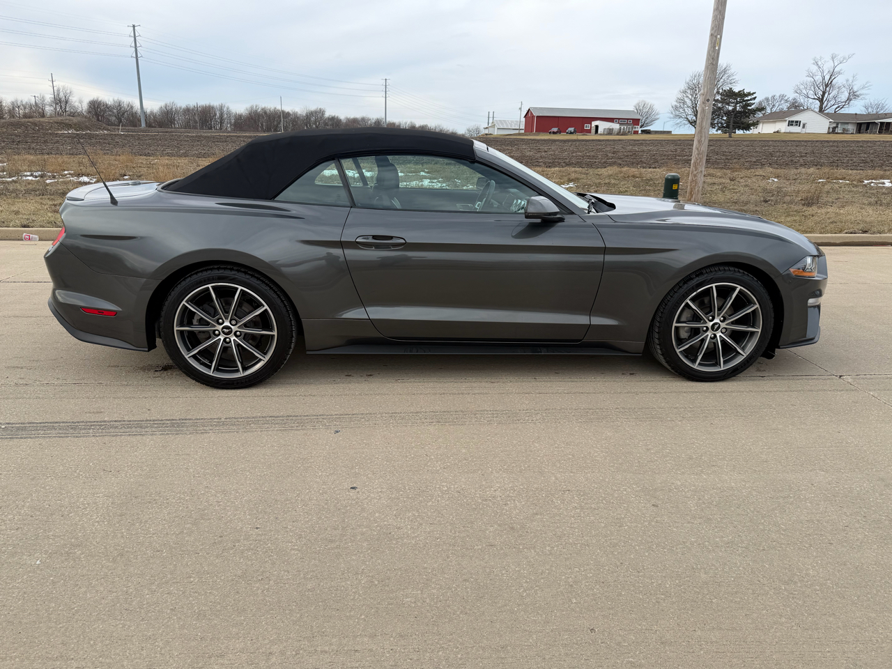 Ford Mustang EcoBoost Convertible 2019