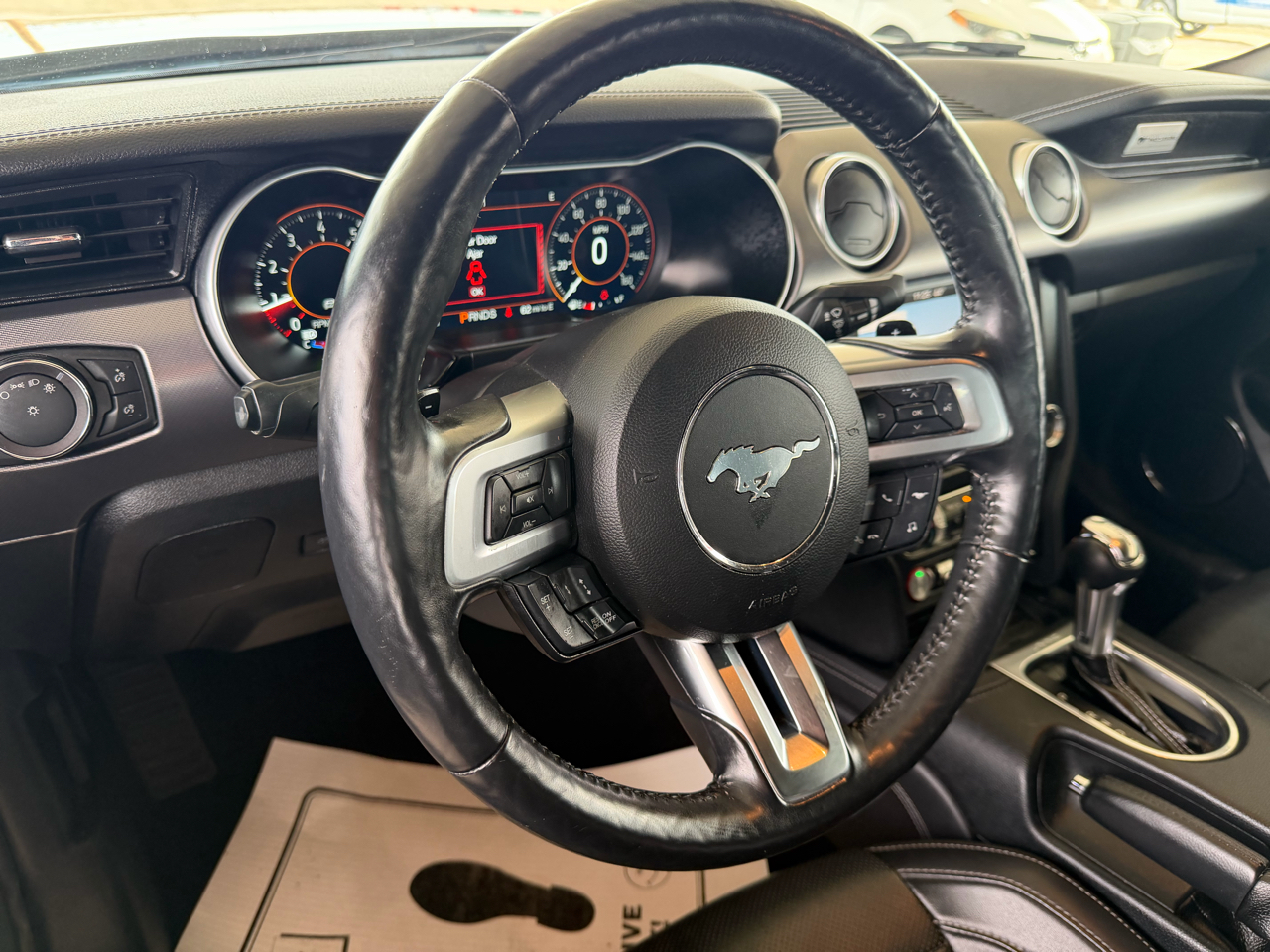 Ford Mustang EcoBoost Convertible 2019