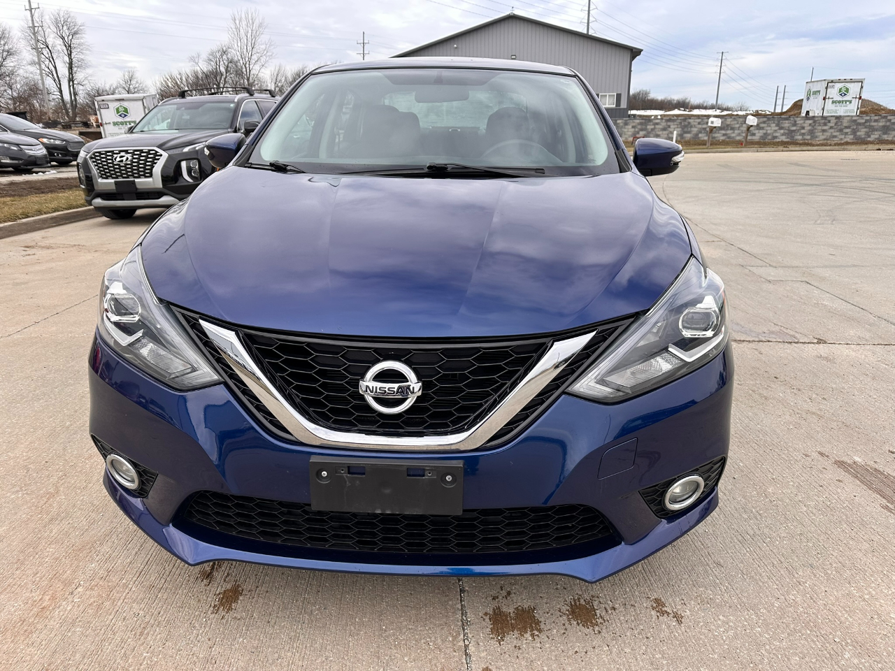 Nissan Sentra SR CVT 2017