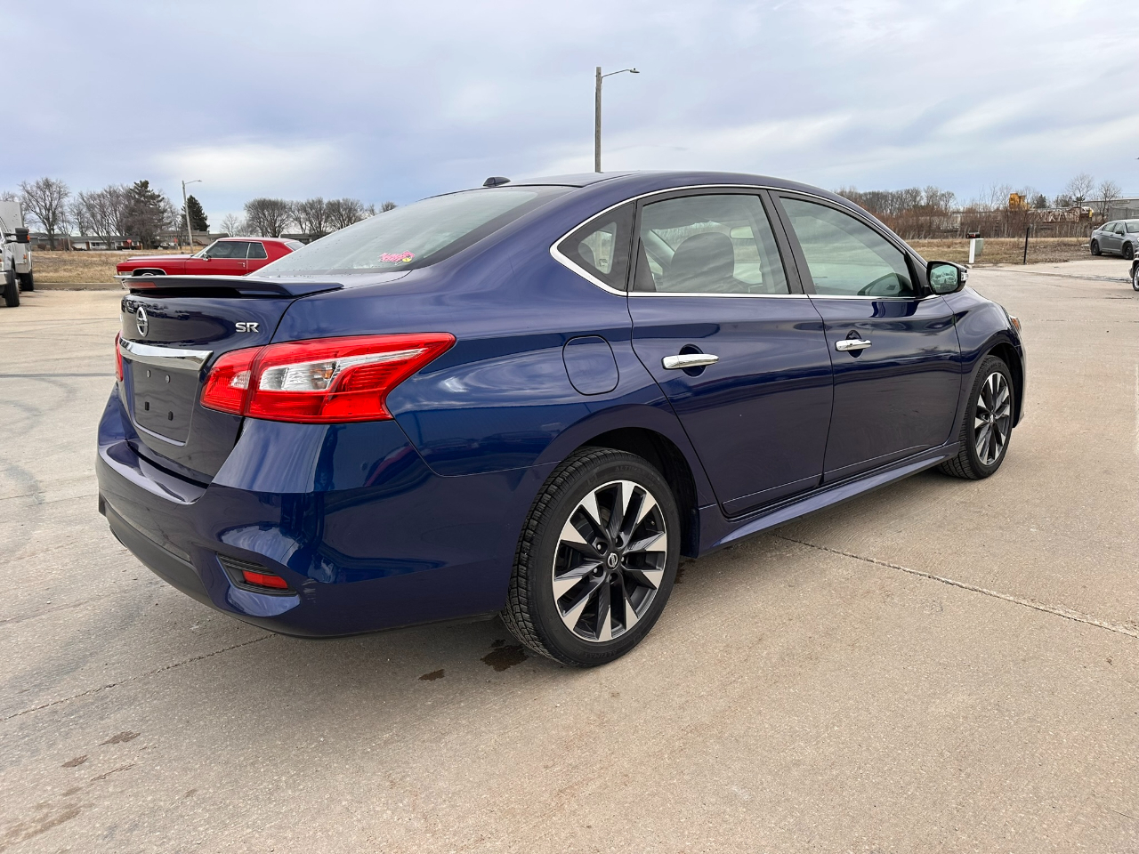 Nissan Sentra SR CVT 2017