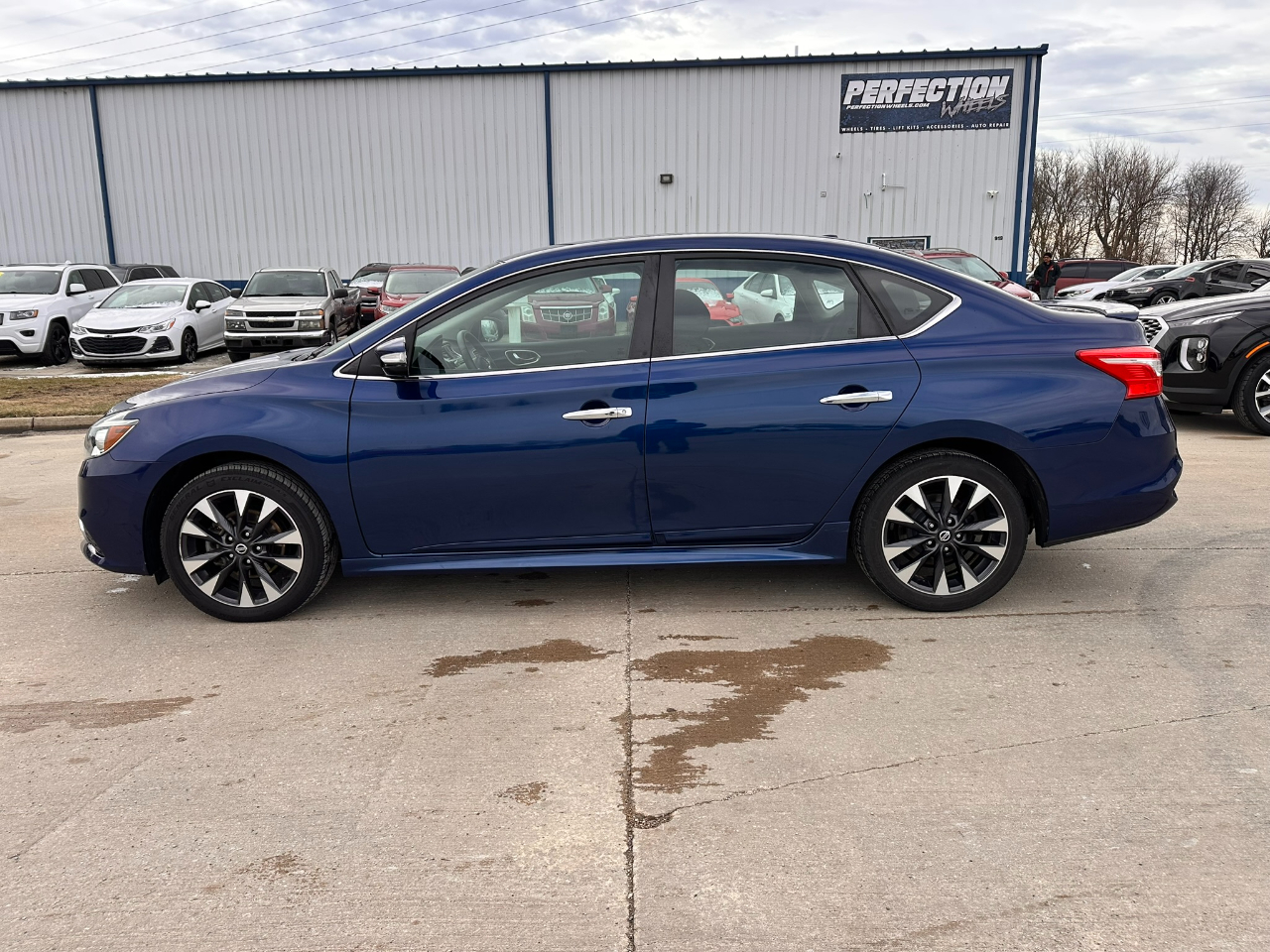 Nissan Sentra SR CVT 2017