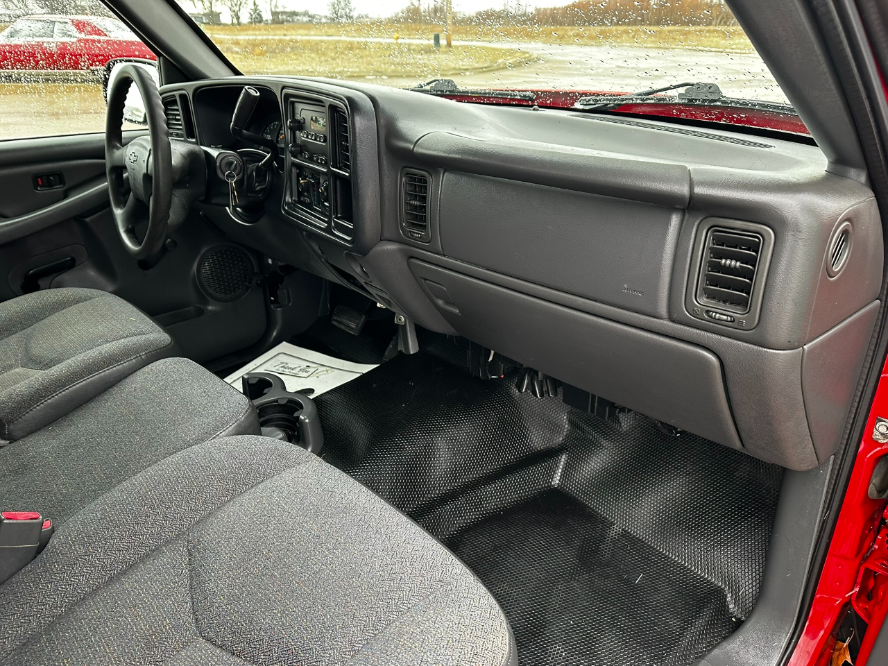 Chevrolet Silverado 1500 Reg Cab 133.0" WB 2WD Work Truck 2006