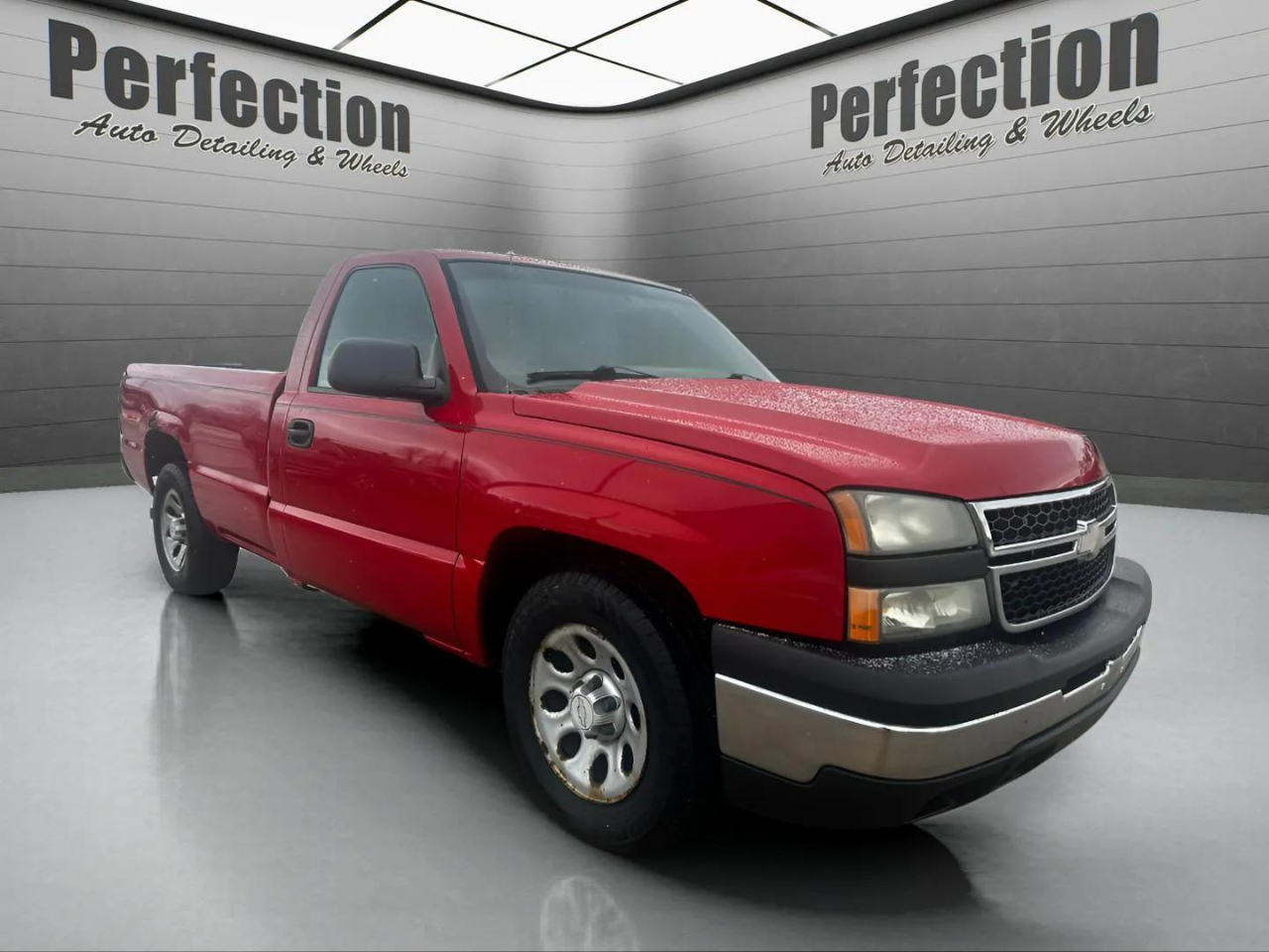 Chevrolet Silverado 1500 Reg Cab 133.0" WB 2WD Work Truck 2006