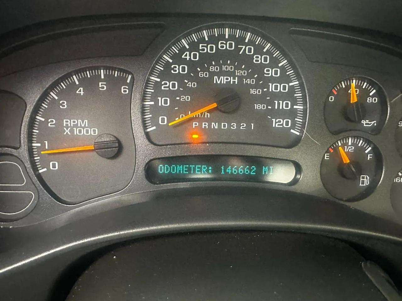 Chevrolet Silverado 1500 Reg Cab 133.0" WB 2WD Work Truck 2006