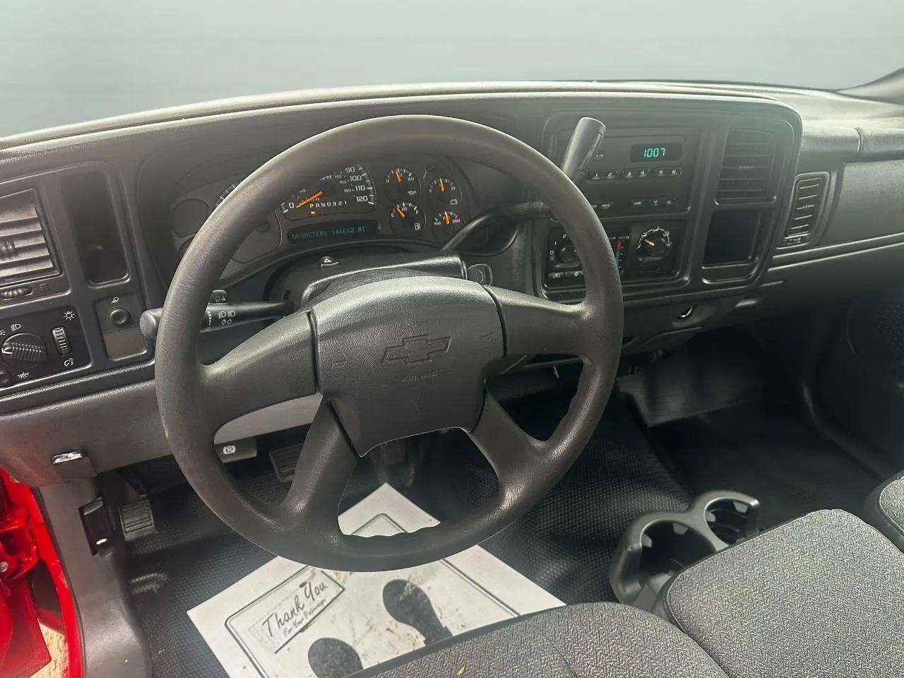 Chevrolet Silverado 1500 Reg Cab 133.0" WB 2WD Work Truck 2006