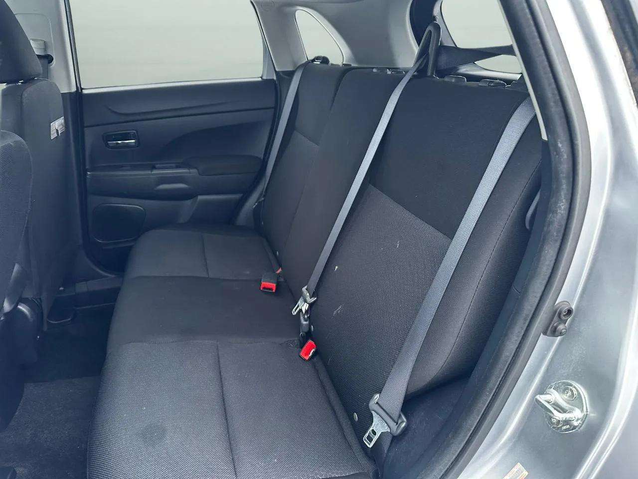 Mitsubishi Outlander Sport 2WD 4dr Man ES 2011