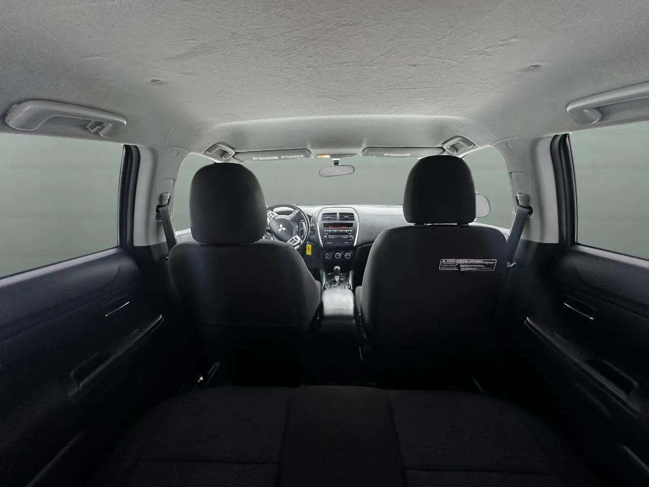 Mitsubishi Outlander Sport 2WD 4dr Man ES 2011