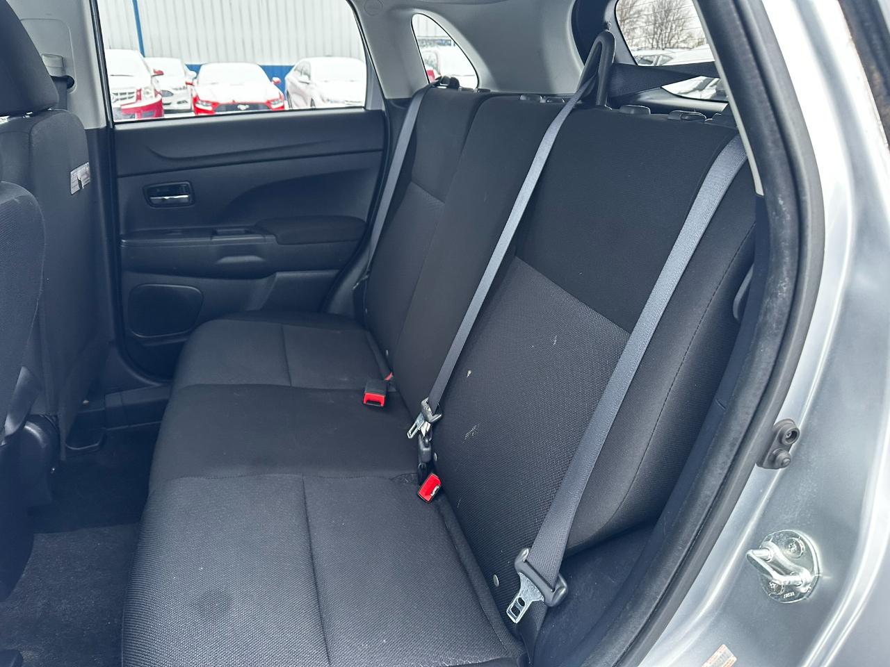 Mitsubishi Outlander Sport 2WD 4dr Man ES 2011