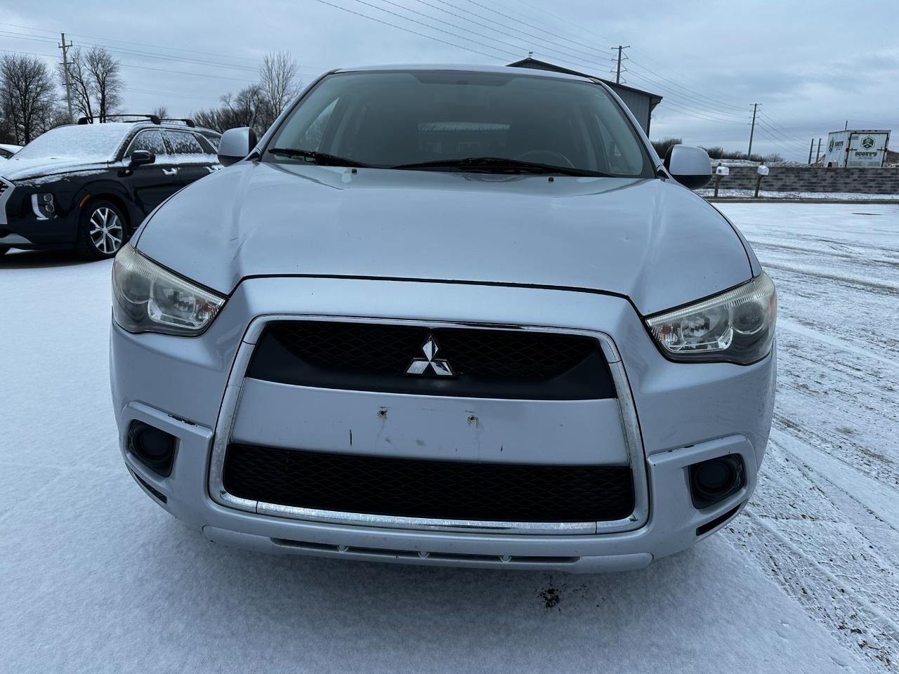 Mitsubishi Outlander Sport 2WD 4dr Man ES 2011