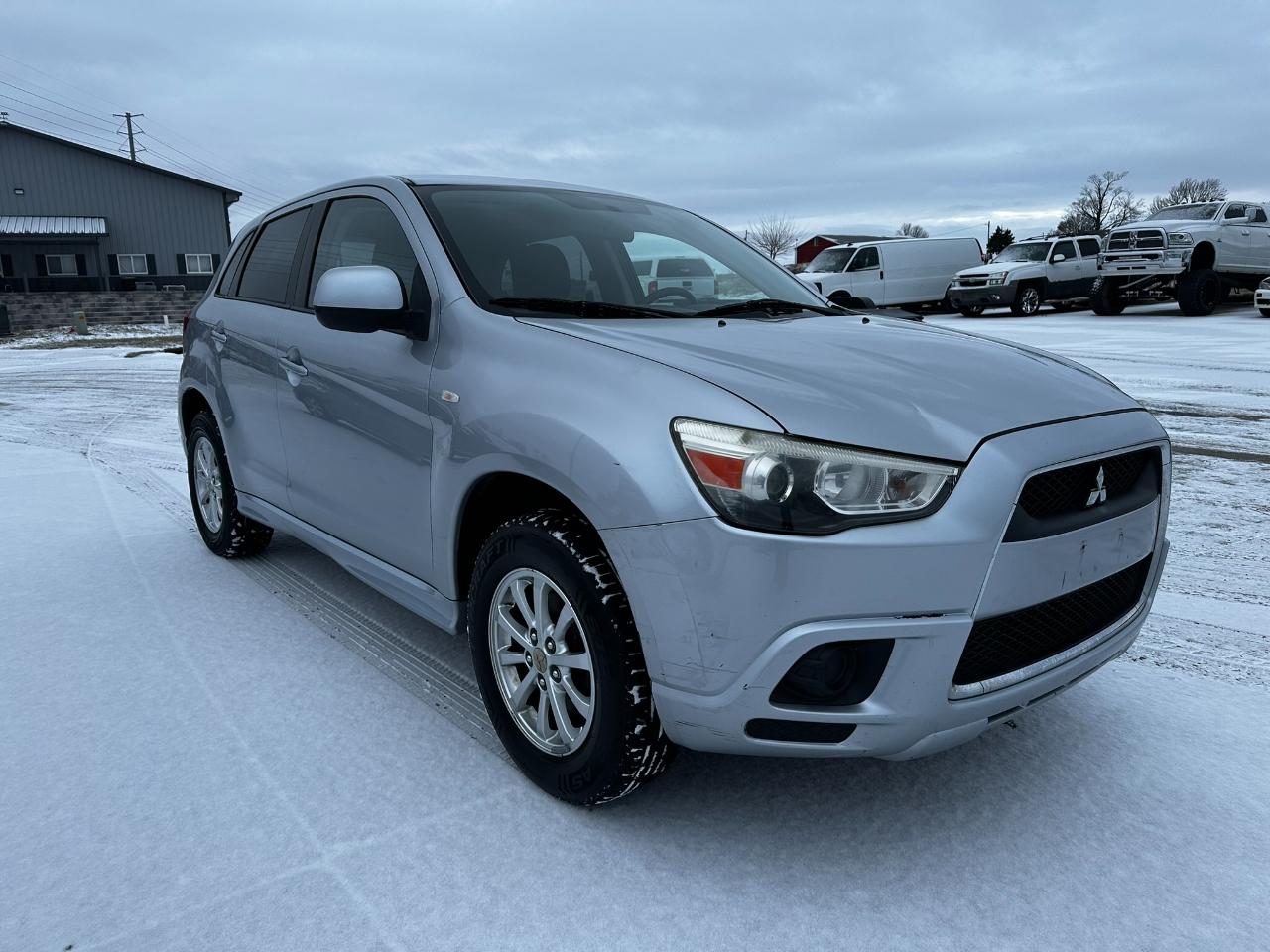 Mitsubishi Outlander Sport 2WD 4dr Man ES 2011