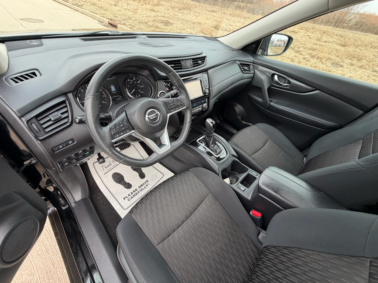 Nissan Rogue AWD SV 2017