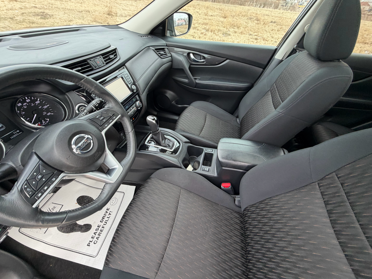 Nissan Rogue AWD SV 2017