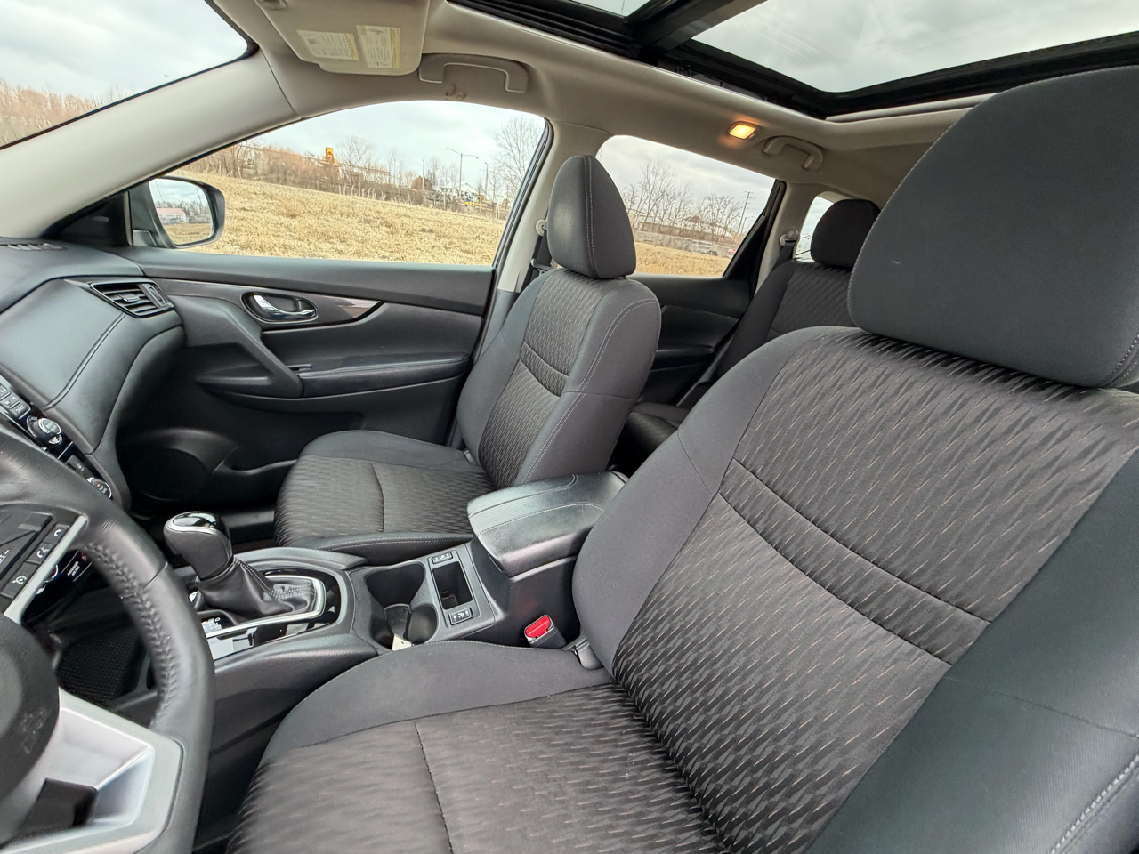 Nissan Rogue AWD SV 2017