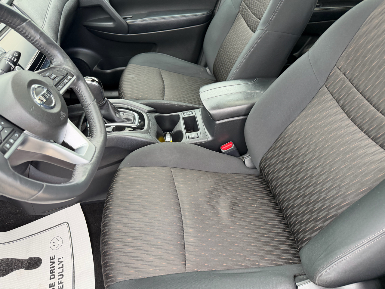 Nissan Rogue AWD SV 2017