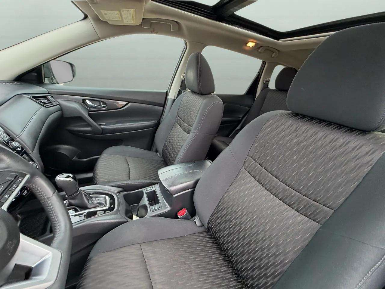 Nissan Rogue AWD SV 2017