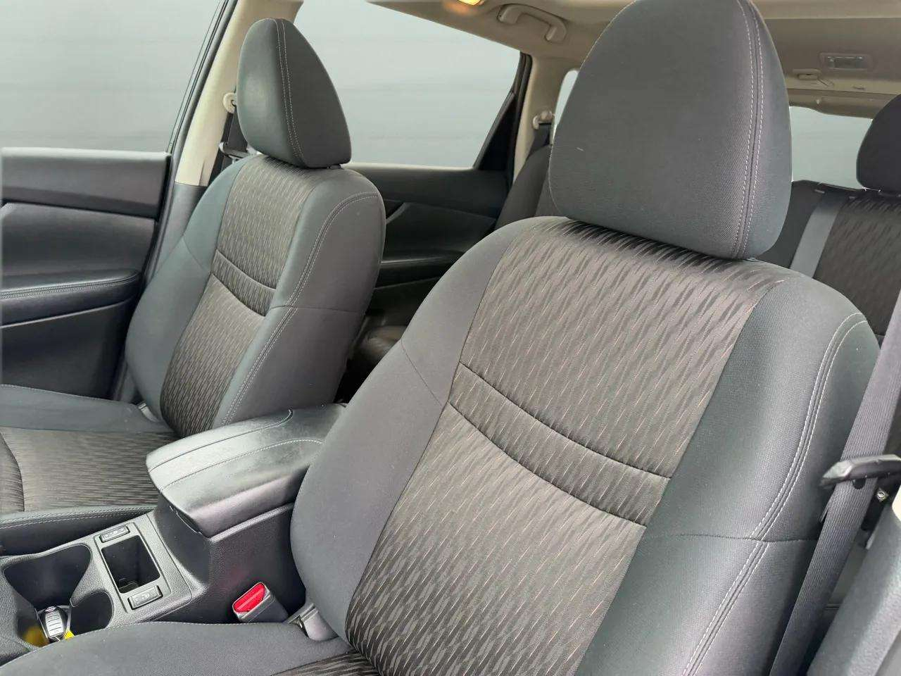 Nissan Rogue AWD SV 2017