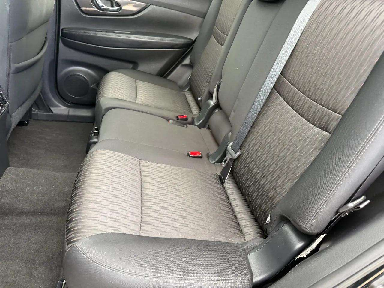 Nissan Rogue AWD SV 2017