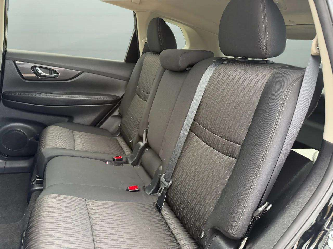 Nissan Rogue AWD SV 2017