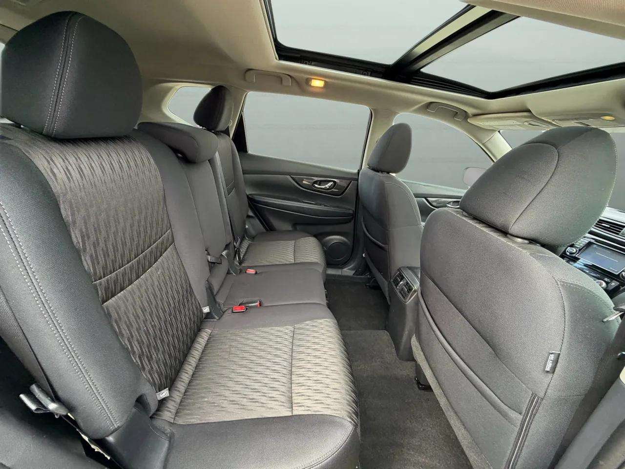 Nissan Rogue AWD SV 2017