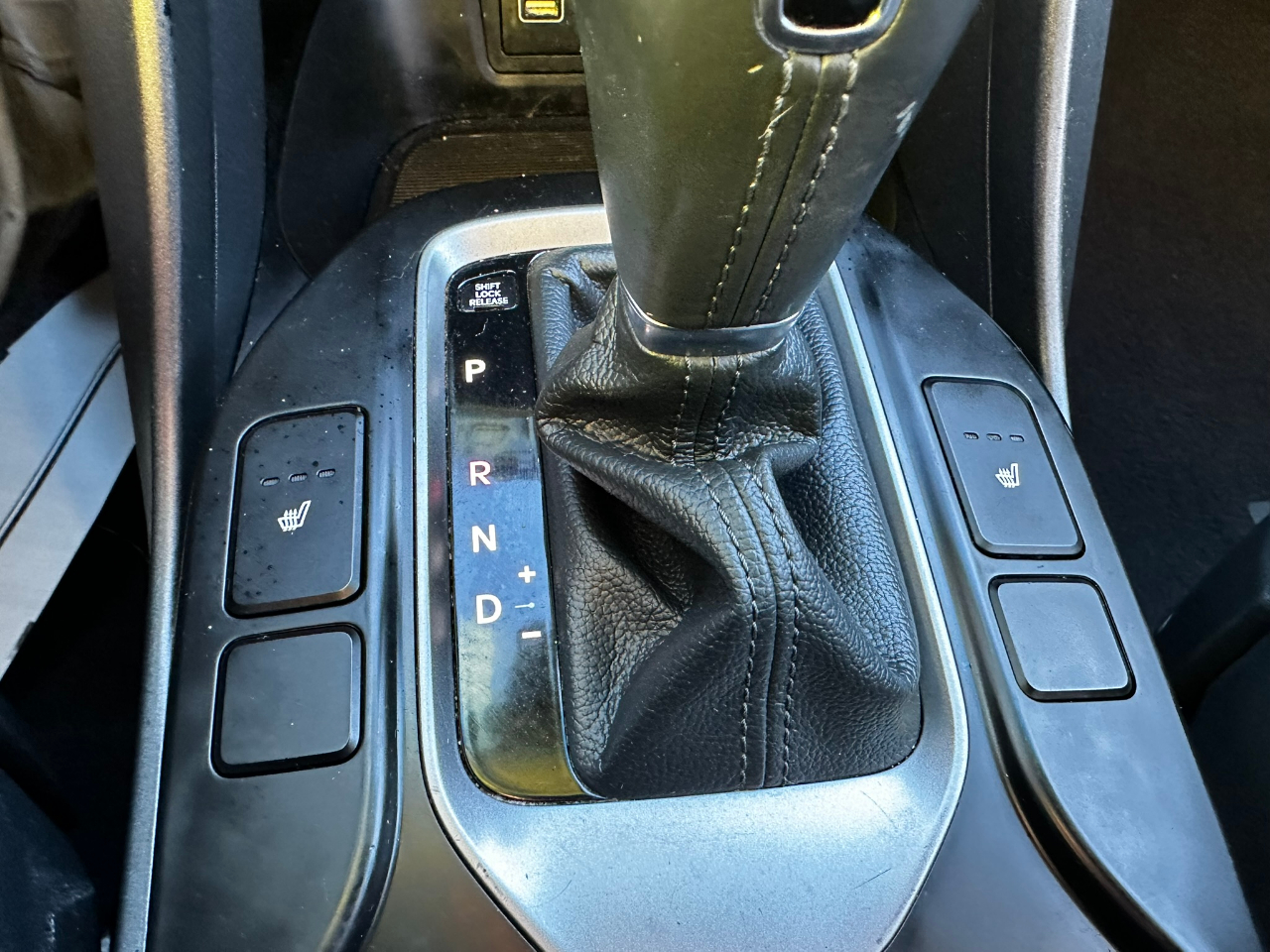 Hyundai Santa Fe Limited 3.3L Auto AWD 2017