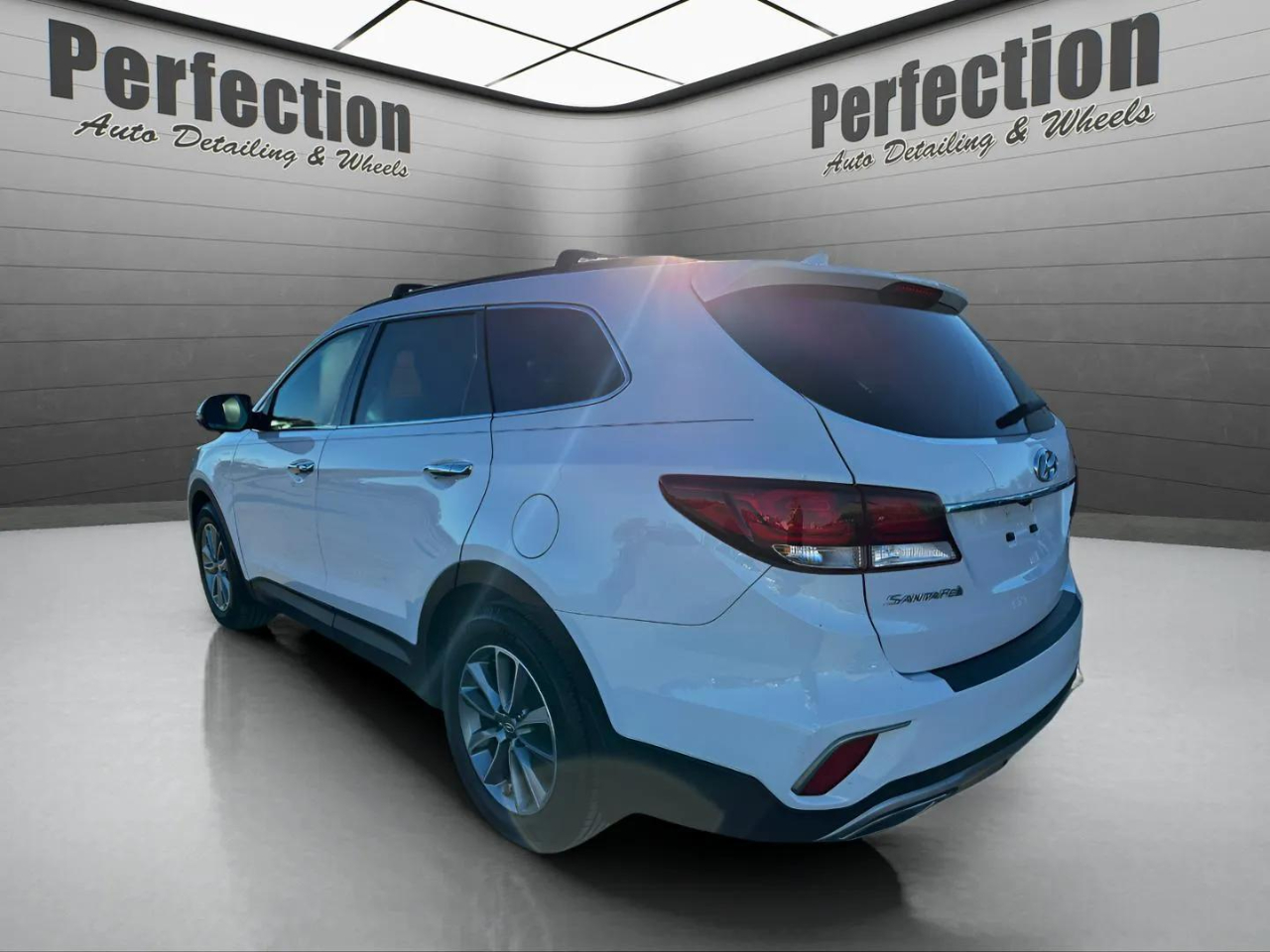 Hyundai Santa Fe Limited 3.3L Auto AWD 2017