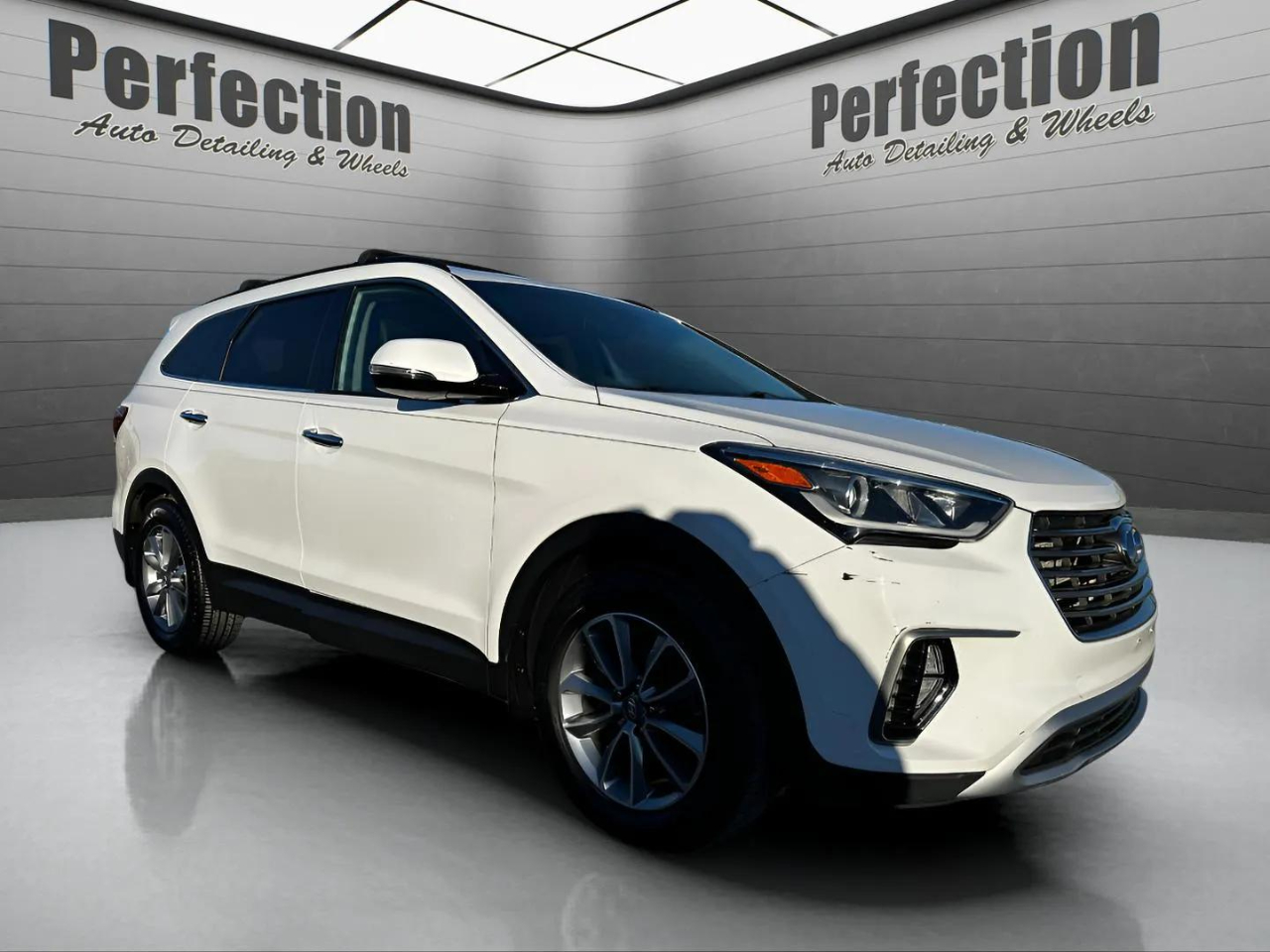 Hyundai Santa Fe Limited 3.3L Auto AWD 2017