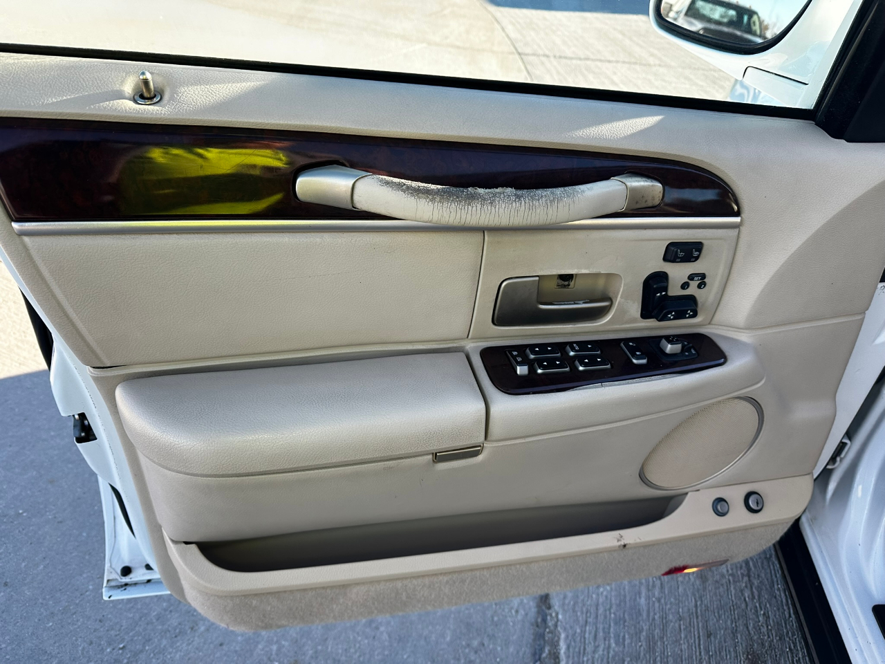 Lincoln Town Car 4dr Sdn Signature Limited 2006