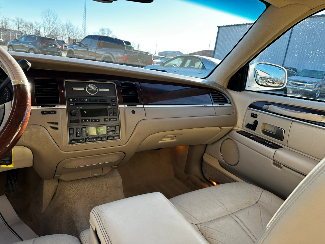 Lincoln Town Car 4dr Sdn Signature Limited 2006