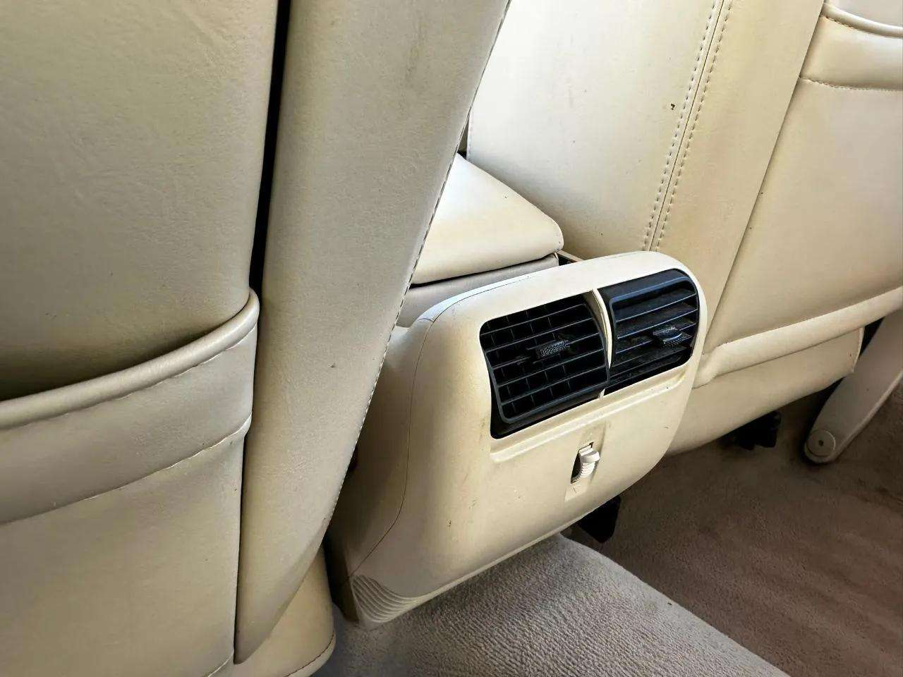 Lincoln Town Car 4dr Sdn Signature Limited 2006