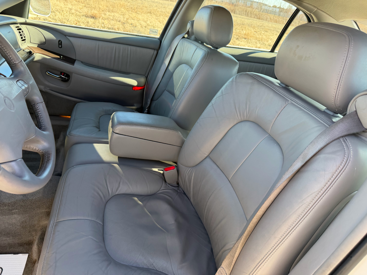 Buick Park Avenue 4dr Sdn 2004